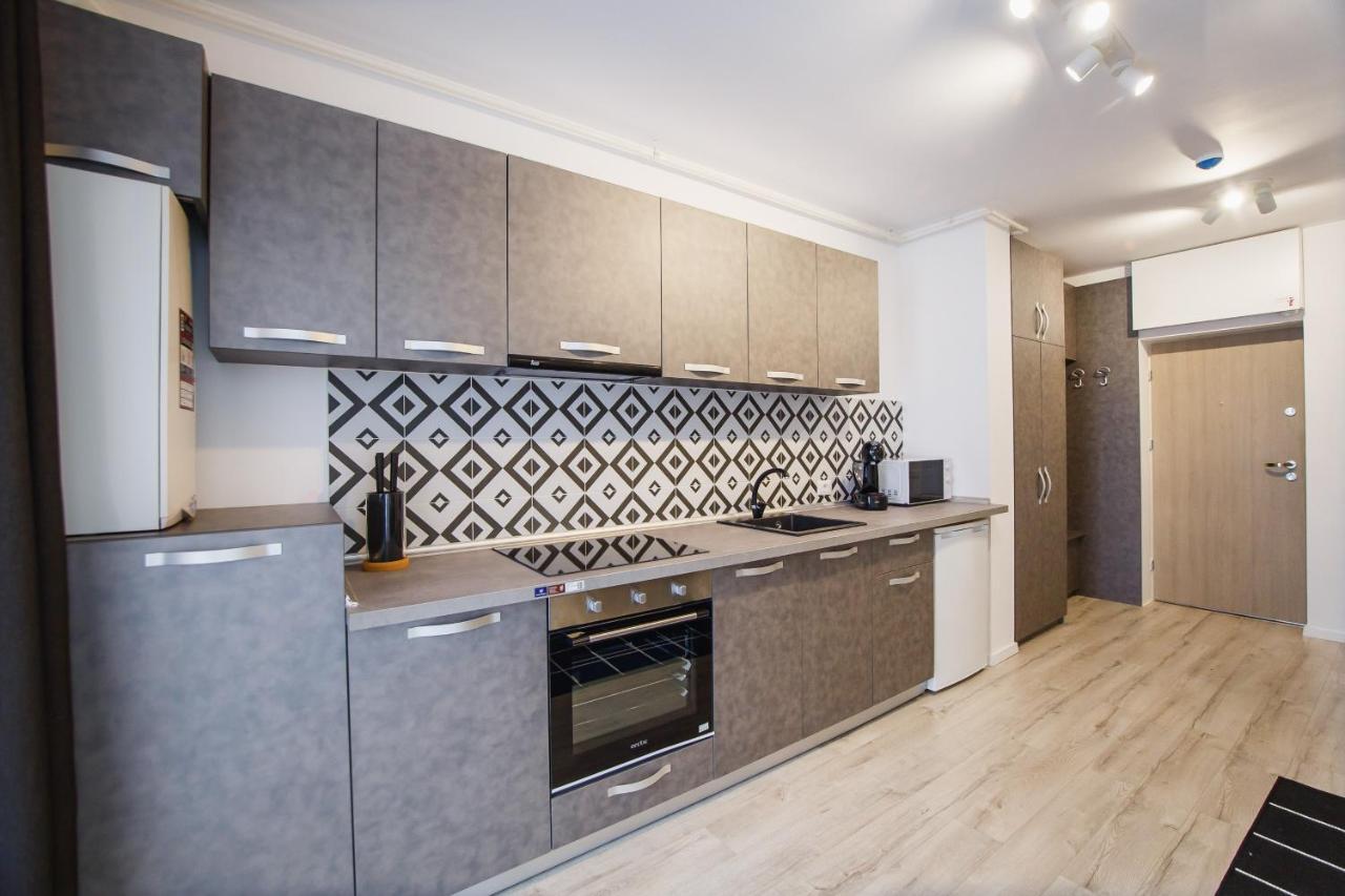 Trendy Apartment Near City Center Oradea Exterior foto